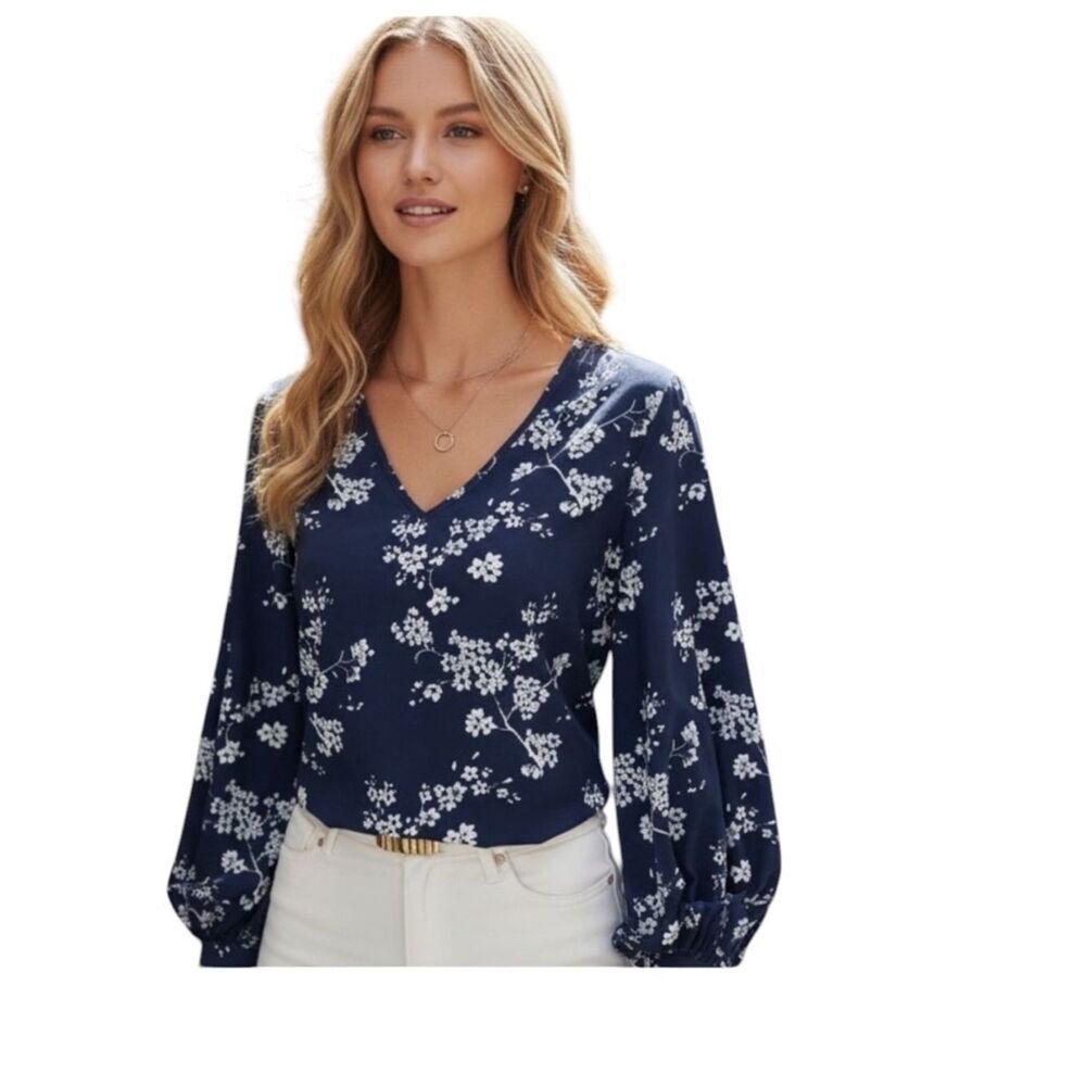 Floral Navy Blue Women's Top Med